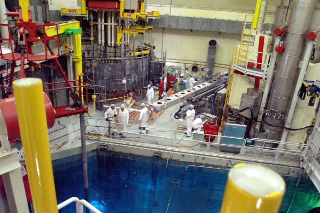 Im Innern des Reaktorschutzgebäudes des KKW Beznau (Block 1) bei der Revision 2004.