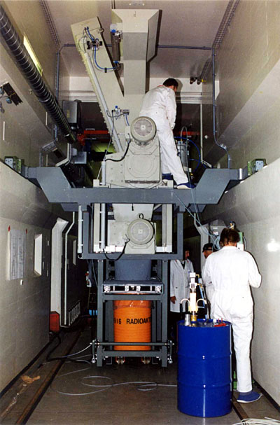 Konditionierung von radioaktivem Abfall im Paul Scherrer Institut (PSI)